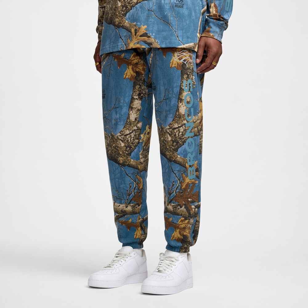 New Era Denver Broncos Realtree Sweatpants - Size L